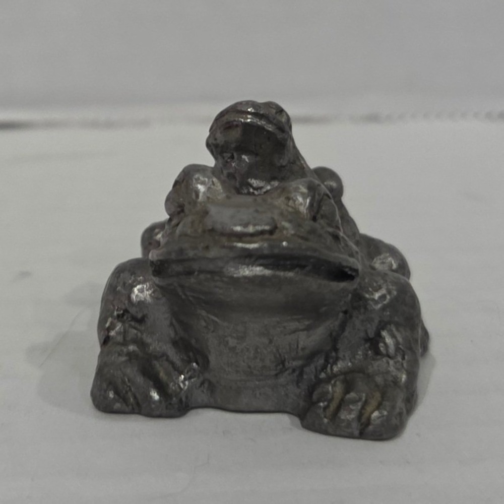 Handcrafted Pewter Frog on Toad Miniature Figurine Made in USA Collectible